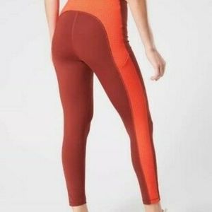 ATHLETA Ultimate Colorblock 7/8 Tight NWT